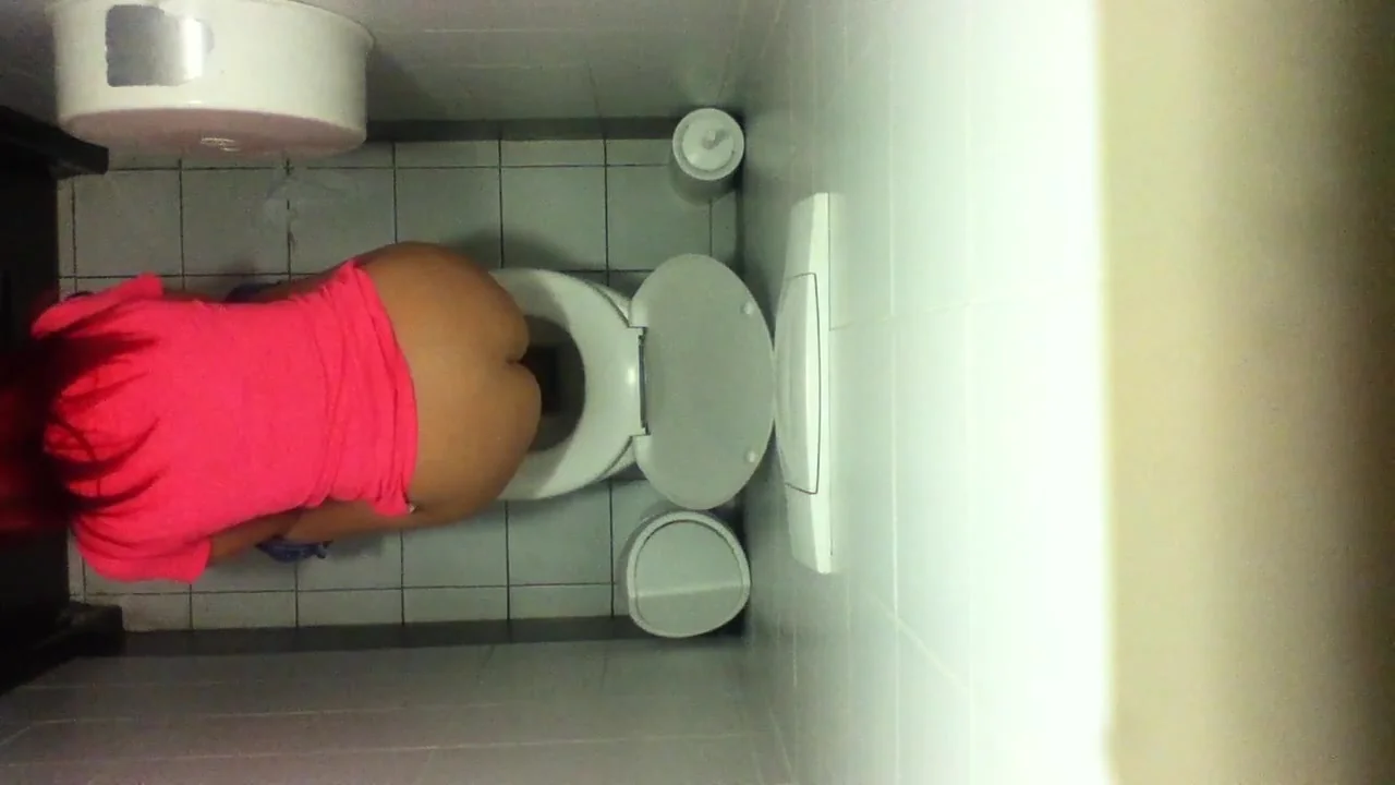 Real girls bathroom