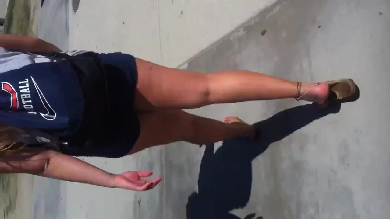 Cheerleader ass
