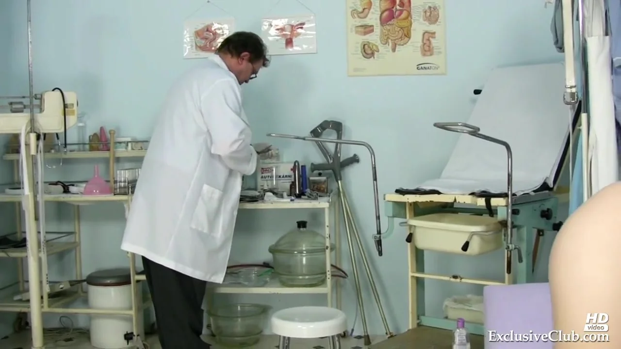 Freaky Doctor - Kristyna