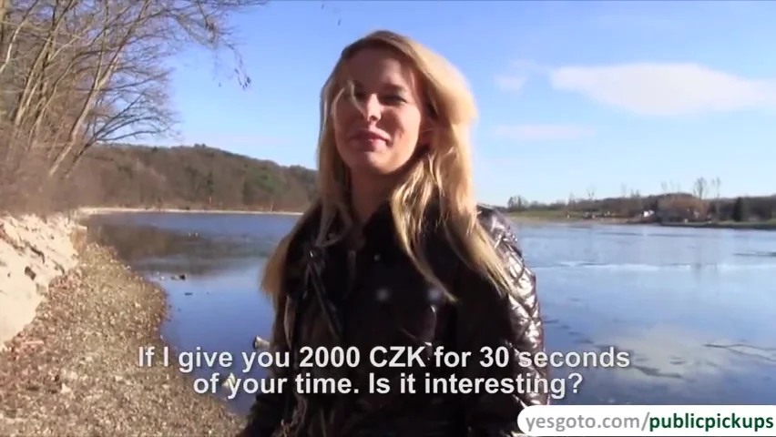 A Horny Dude Gives Some Cash For An Outdoor With Nikky Dream