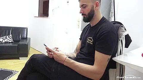 Farah Slut - Behind The Scenes - Interview Und Alle Casting Videos Auf