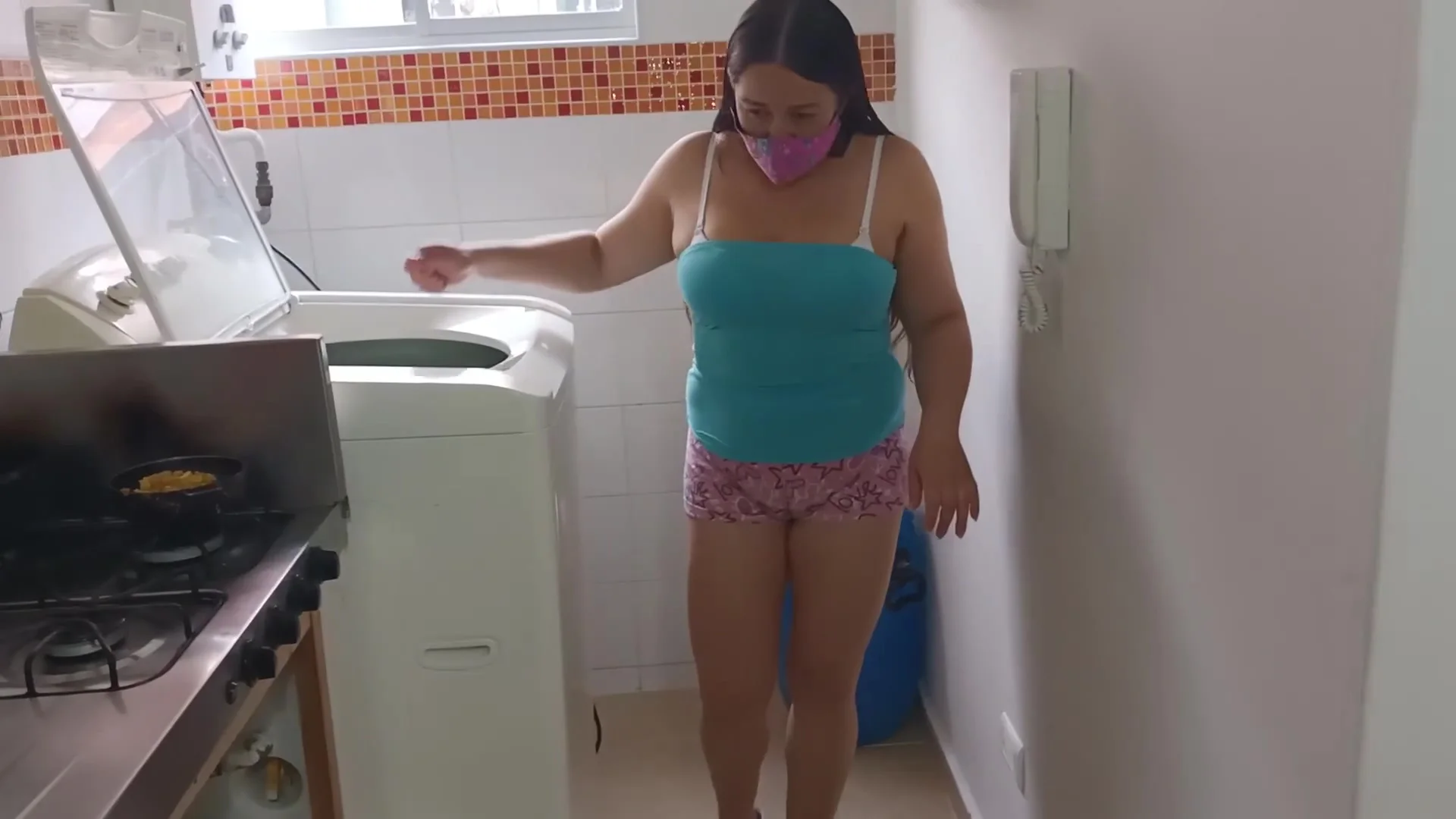 Whore Wife Shows Her Huge Cameltoe To Her Kinky Step brother-in-law In Medellin Clombia