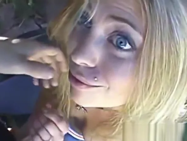 Sexy Railee Gives A Handjob