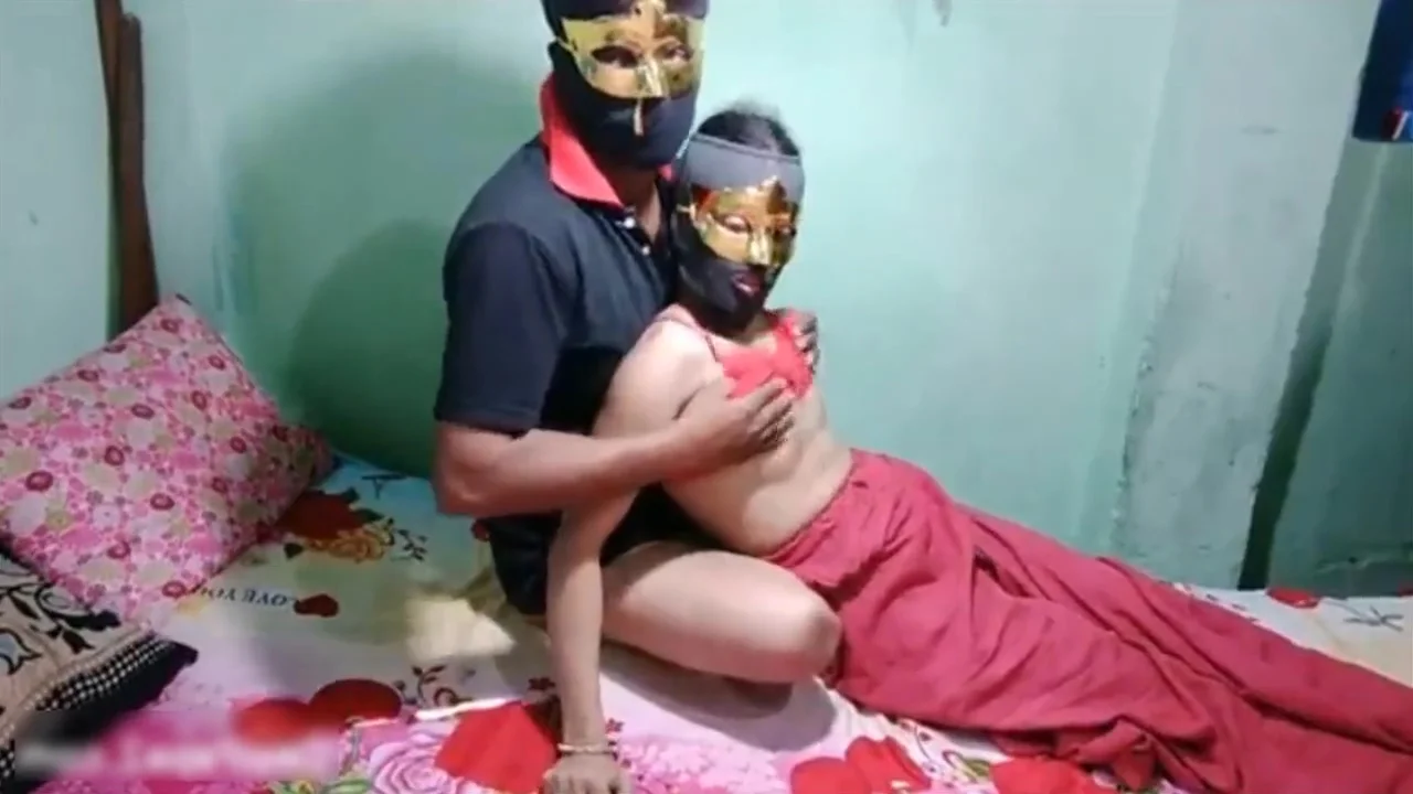 sex with Step sister horny friend divya in her room