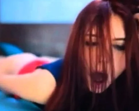 Beautiful REDHEAD fingers herself to AGONY