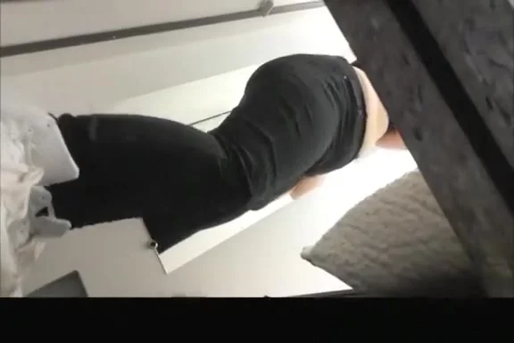 Chubby blonde teen 18+ caught in changing room