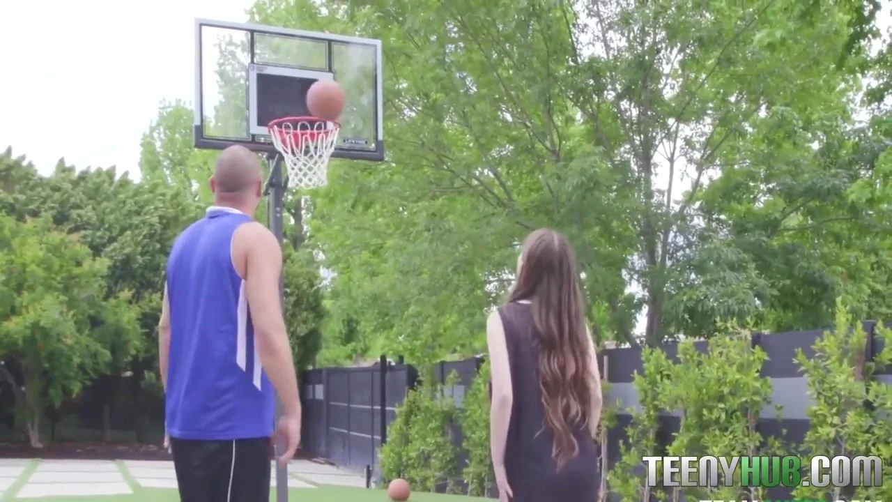 Petite Dunk With Sia Wood And Danny Mountain