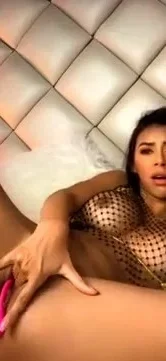 SQUIRT !!!!!!!!!!! DAHYANA