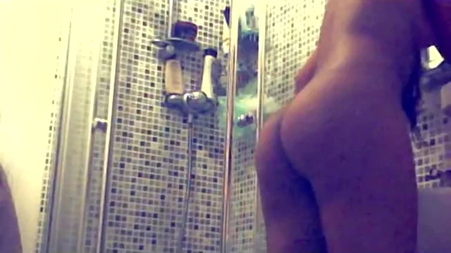 Young Indian teen 18+ Shower Please Comment