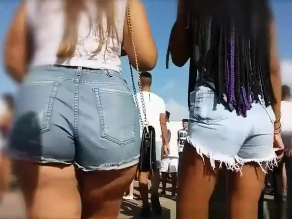 Guy rubs his crotch on long hair teen 18+ big ass