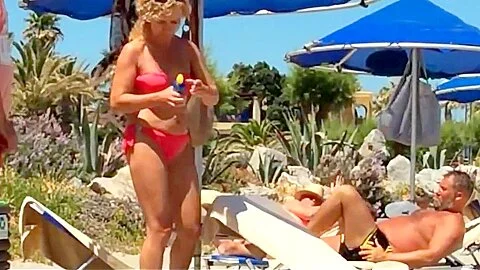 Spy Beach Mature BBW with saggy huge Tits Nipples Areola