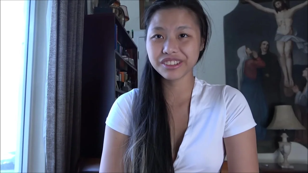 Reya Nguyen - Girlfriend Application