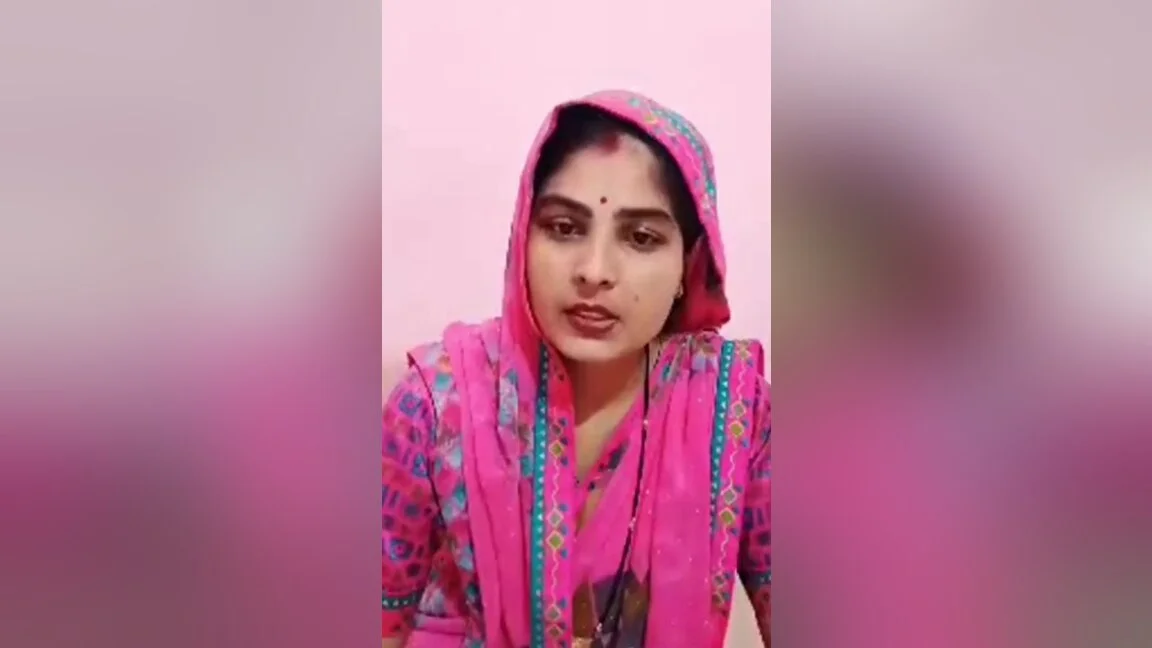 Neighbor Calls Bhabhi Home And Has Sex With Her Sexy Bhabhi Hard Fucking With Hindi Audio