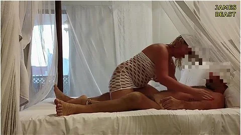 From Shower To Bed - Amateur Russian Couple Have Fun At Zanzibar, December 2020