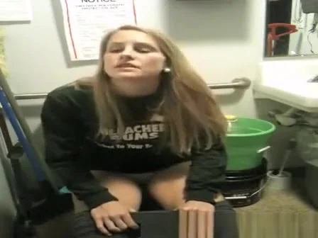 hot blonde peeing