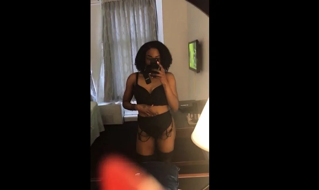 Sexy Ebony In A Hotel