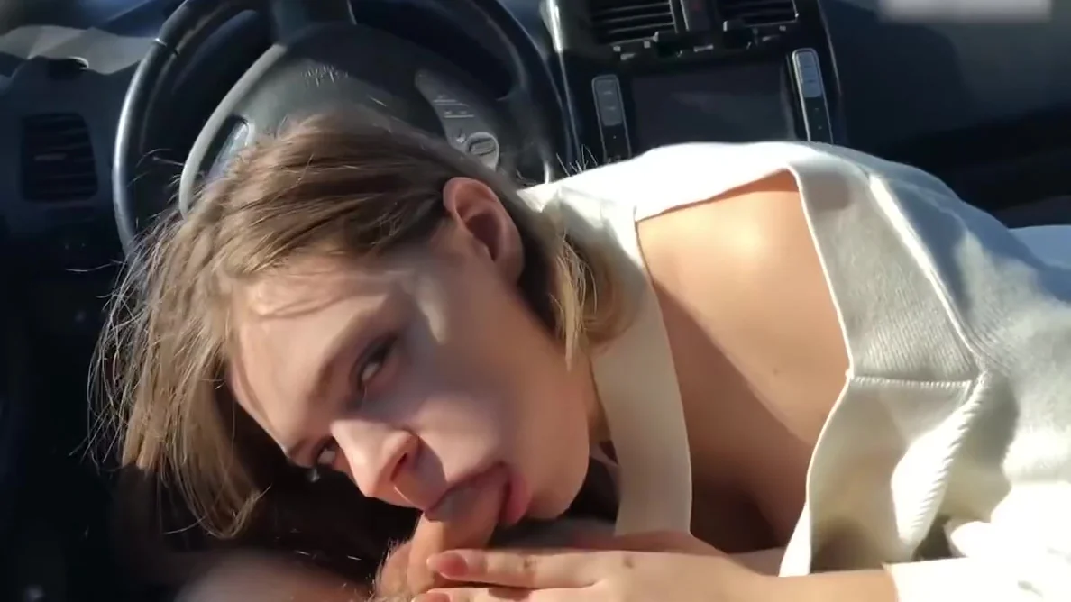 Fucked A Stranger Girl In The Middle Of A Field In A Car