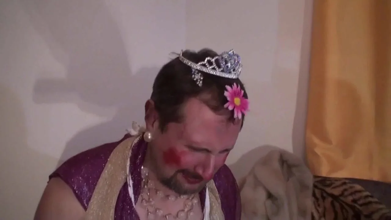Watered with cream during coronation ceremony by Femdom Austria