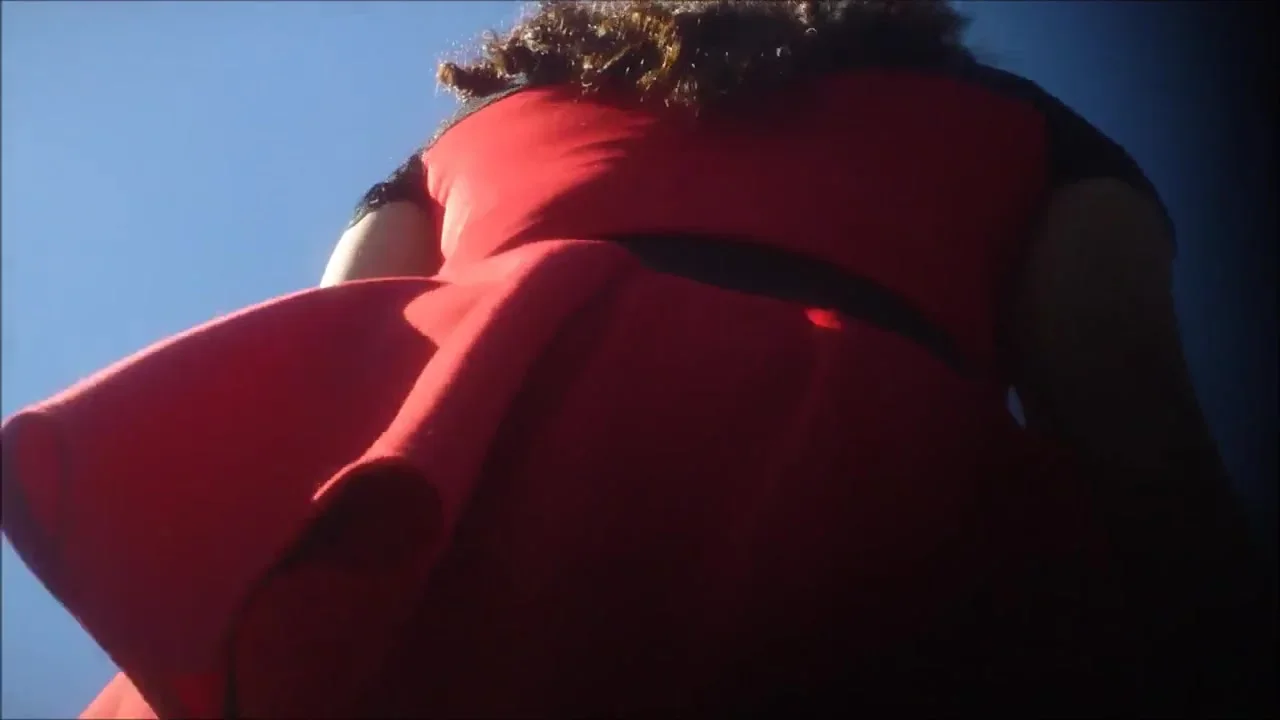 Upskirt 78 Milf Latina Piernotas