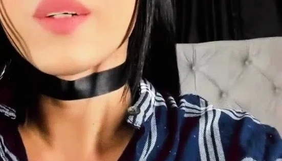Sexy T-Girl with nice ass in a WebCam Show Part3