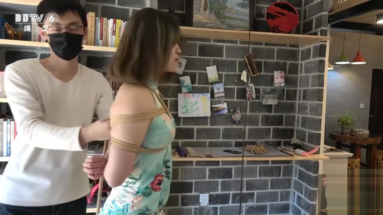 Rope bondage tutorial