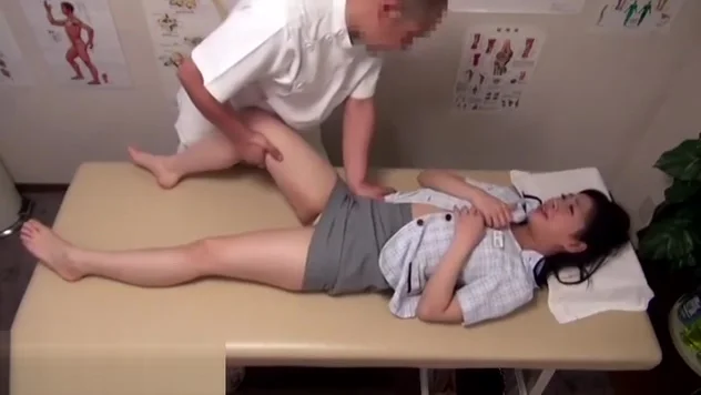Japanese Milf massage went wrong
