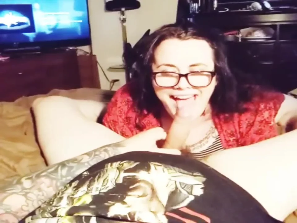 Ellie gets her face fucked bbw tattooed blow job