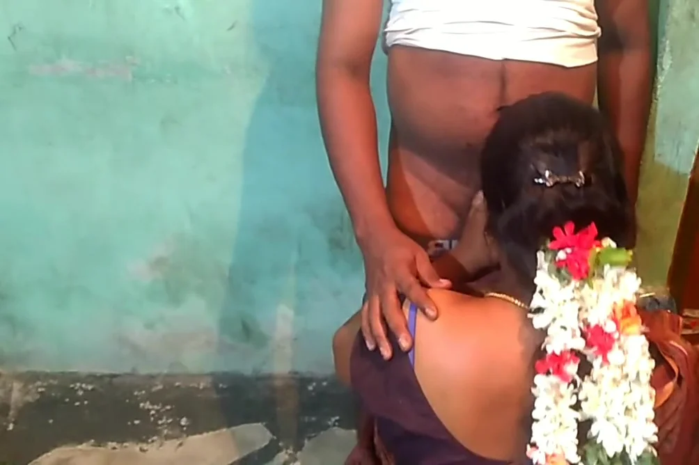 Desi Tamil Aunty Smooth Doggy Style - 18 Years
