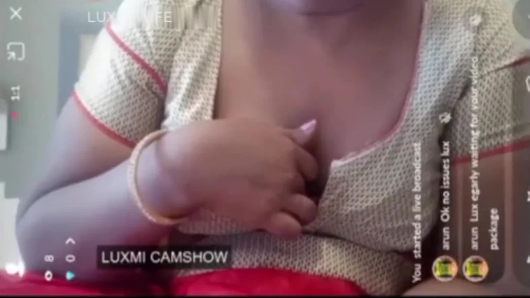 Live Camshow Full Nude Pussy Fingering & Dildo