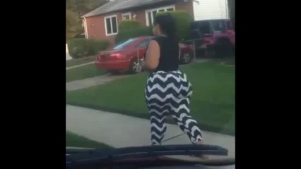 bbw pear bootywalking