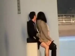 Tourist jerks off onto his pregnant girlfriend