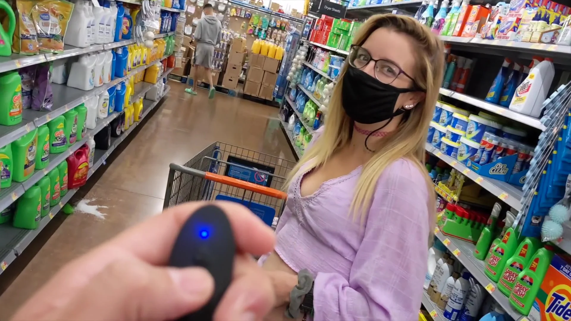 Marie Jah Wanna: Trying New Remote Controlled Vibrator In Public