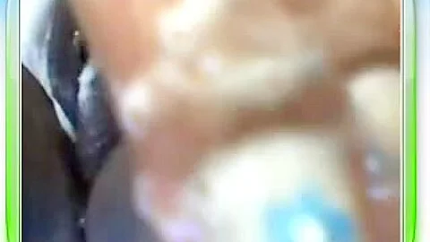 Mature bbw Latina webcam slut plays with her wet pussy