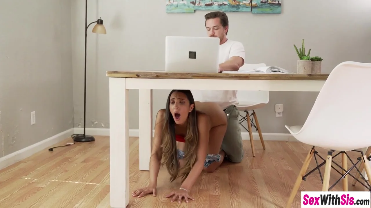 Horny Latina teen 18+ Swallowed Guys Hard Coc - Angelica Cruz
