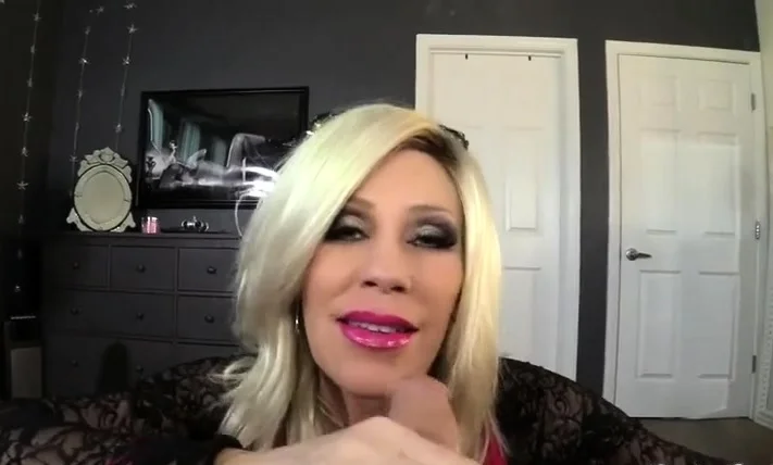Hot blonde MILF blowing dick and smoking cigarette - fetish