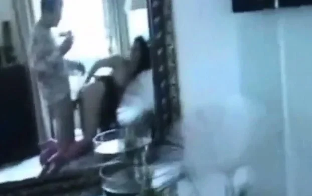 Demontage anal d une coquine