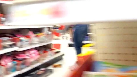 Thong Milf in Jeans (Show Me That Thong)