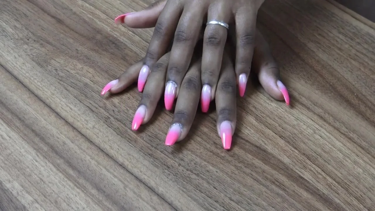 Ebony Hand Finger Nails Fetish - SoloAustria