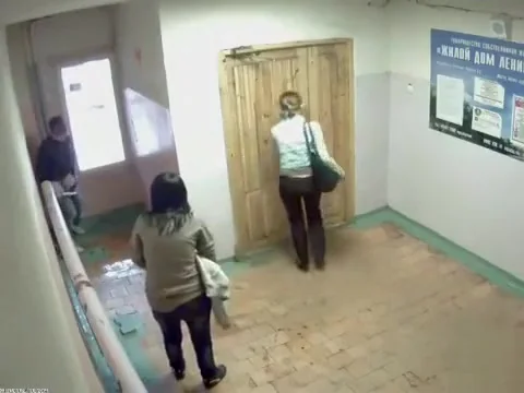 Peeing girls caught on security camera in the lobby