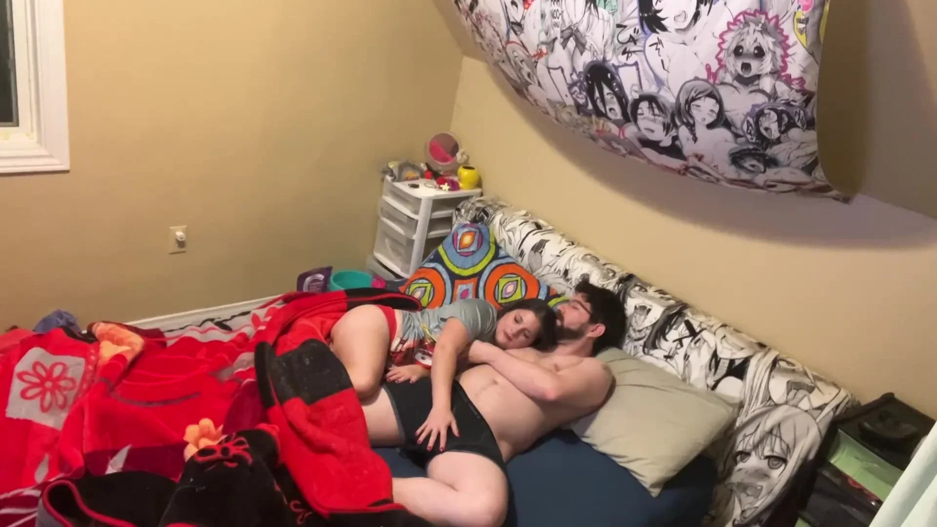 Real Passionate Amateur Couple Have Sex Before Bed (max & Cherry)