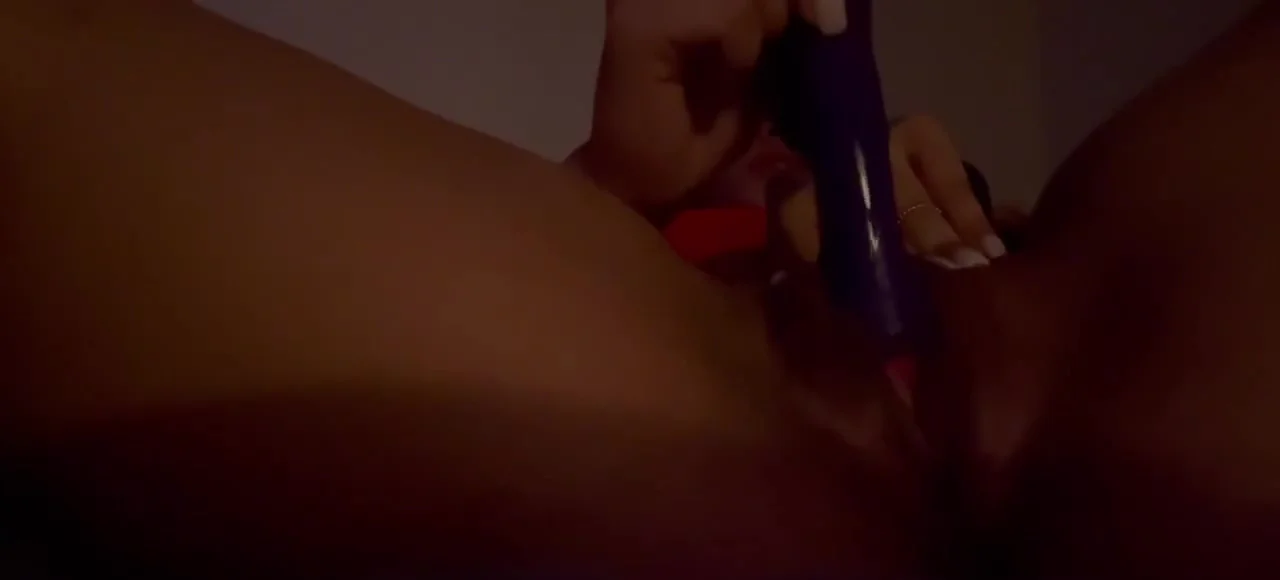 Rubbing Clit Till Orgasm