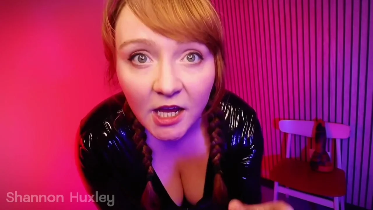 Shannon Huxley In Dirty Latex Femdom Filth N Fetish Compilation