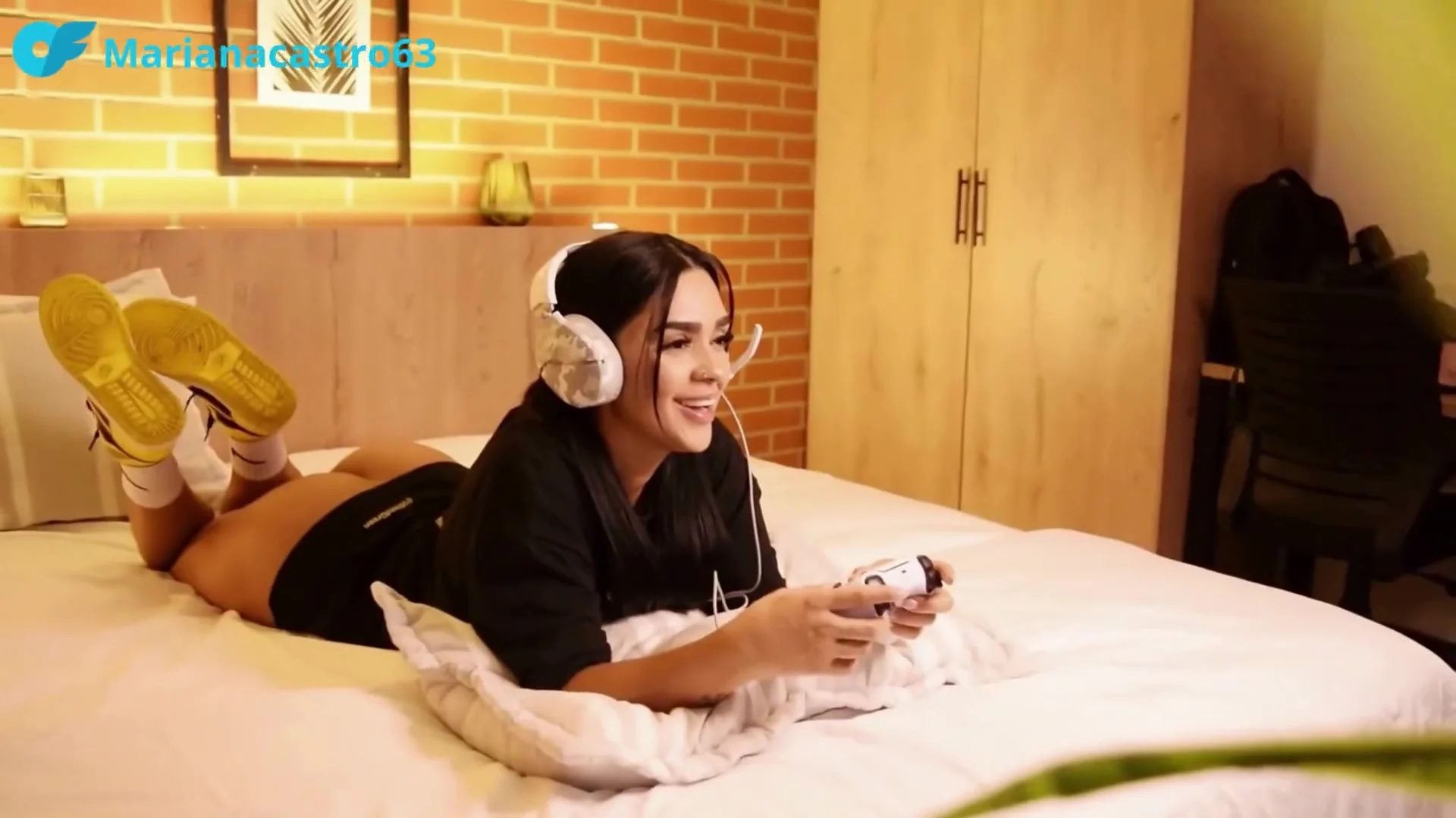 Teach Me How To Play, I Ended Up... With You Pov!!!