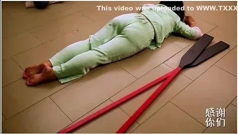 3 Chinese Babes Get A Harsh Spanking Punishment