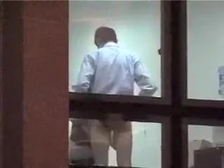 noticed a blowjob in a building