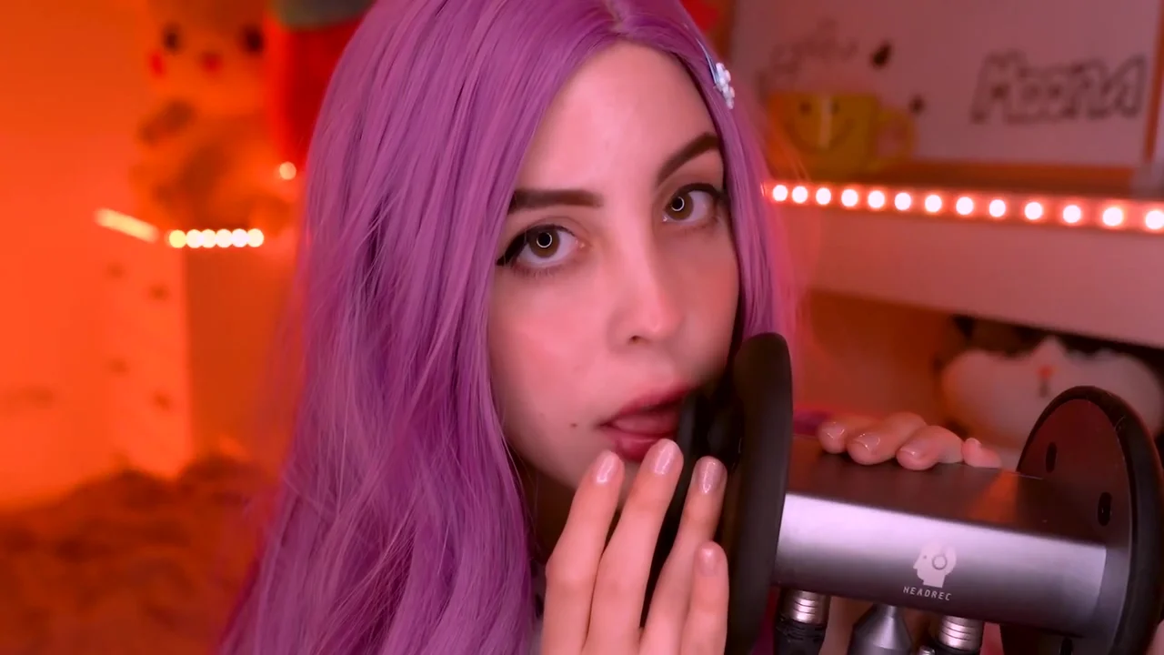 Moona Asmr Hot Licking