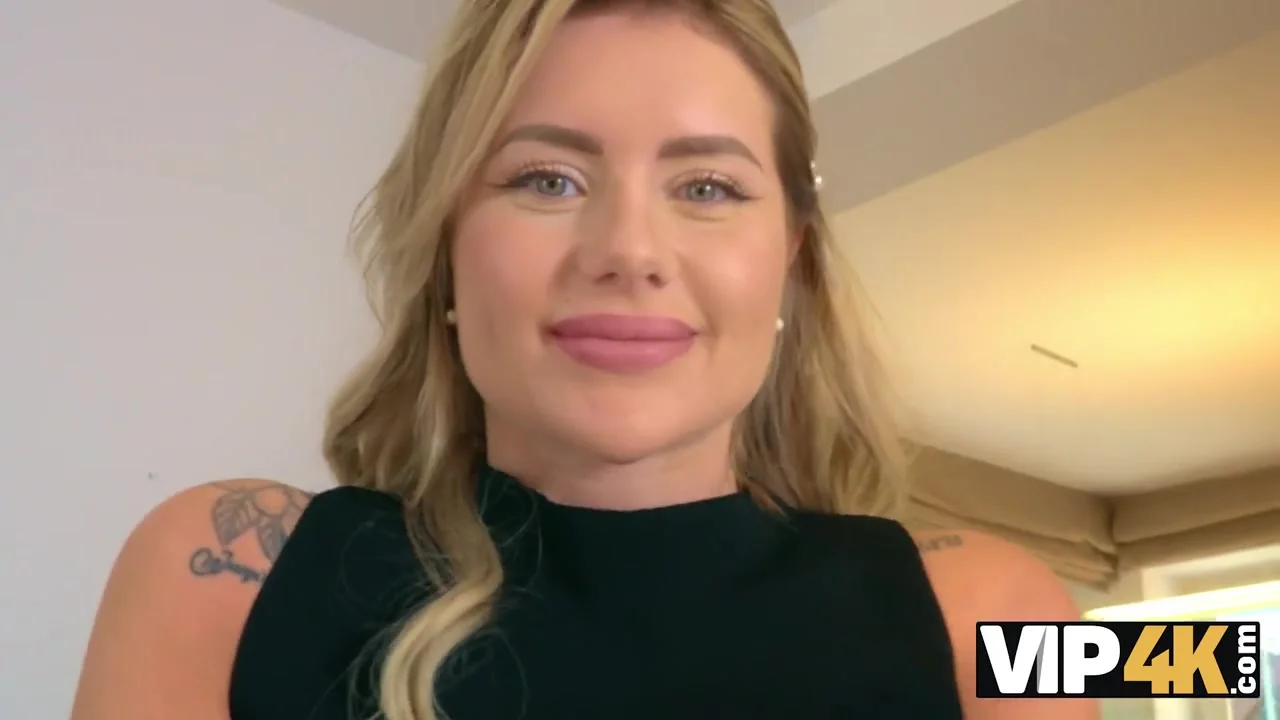 VIP4K. Blonde fiancee wasn't shy to show her body