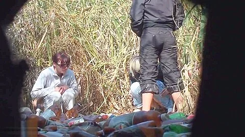 Outddor Voyeur Public Peeing Girls 2
