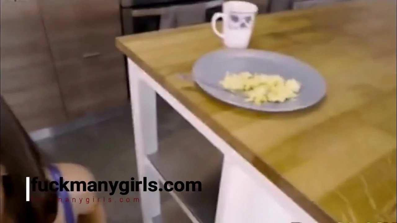 Step Mom Fucked By Step Son After Striking Deal With Him About Test Pov With Hot Milf