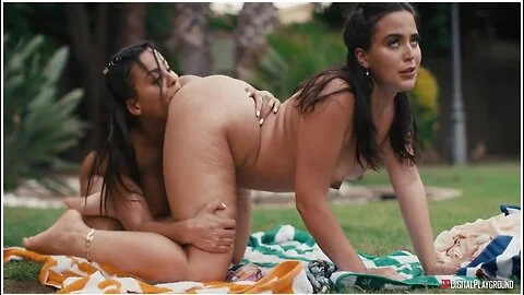 Vixens Lesbian Breathtaking